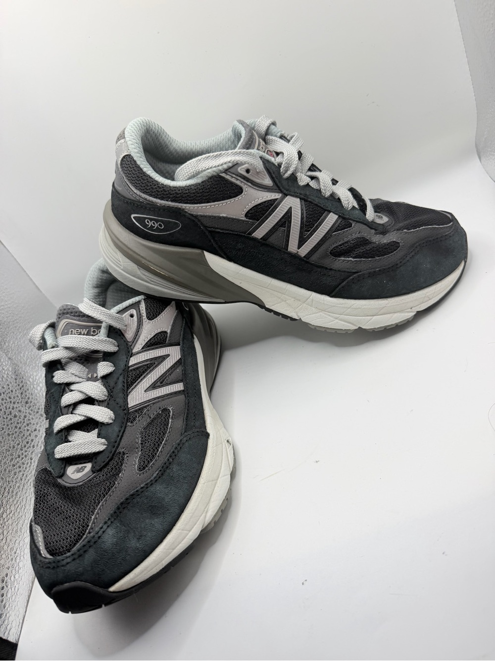 New Balance Men’s 990V5 Sneakers - Gray and Light Gray